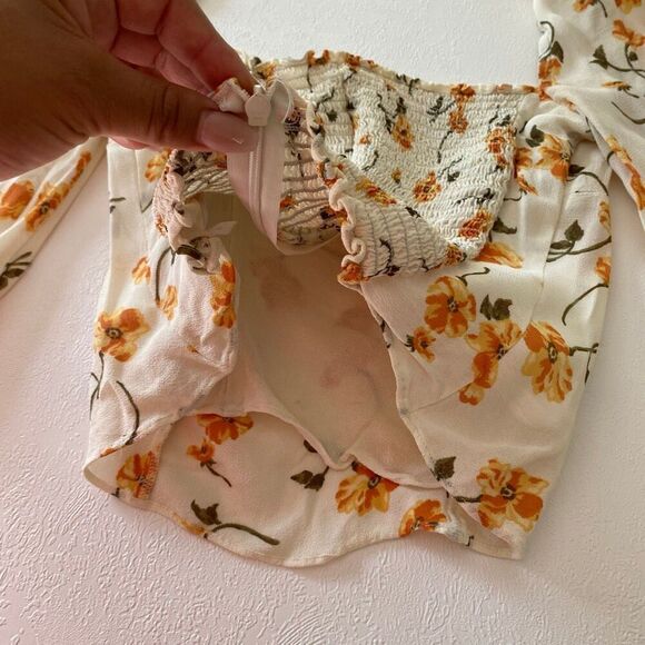 Reformation Floral Puff Sleeve Smocked Back Blouse Women’s 0 - Picture 6 of 6